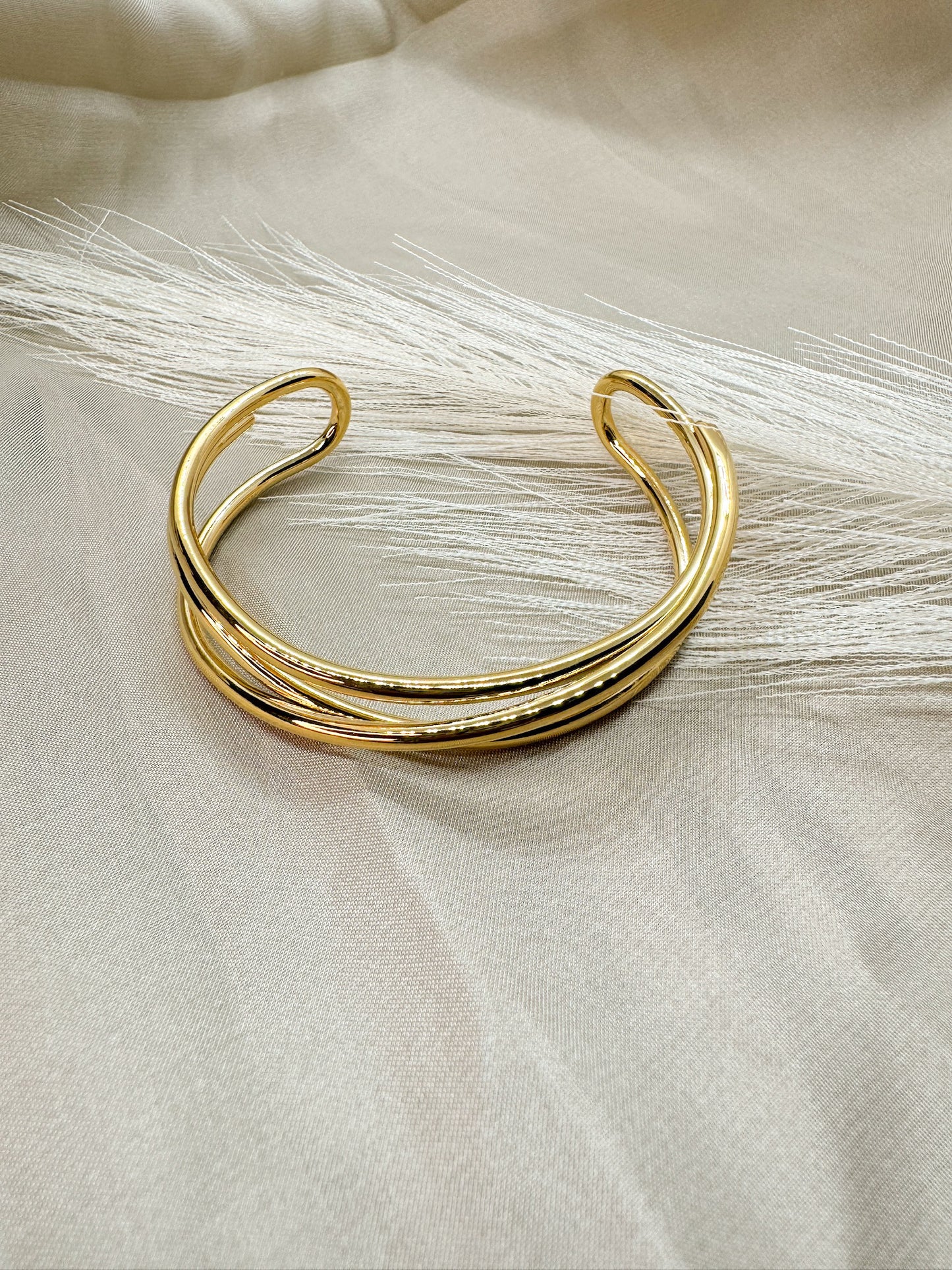 VICTORIA BRACELET
