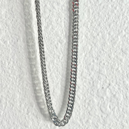 CHUNCKY SILVER NECKLACE