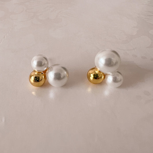 PEARL-AND-GOLD-JEWERLY-HOOPS-INTENSEOA