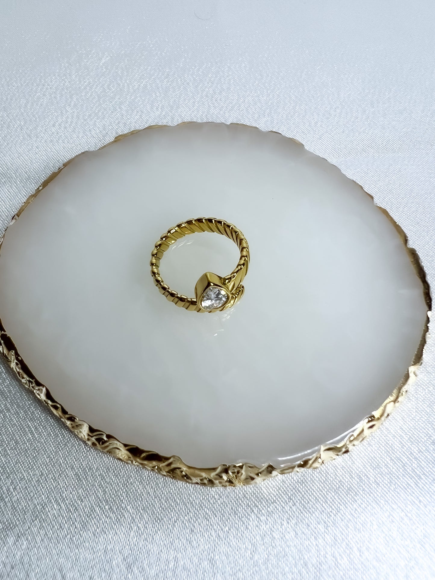 OVAL CIRCON RING