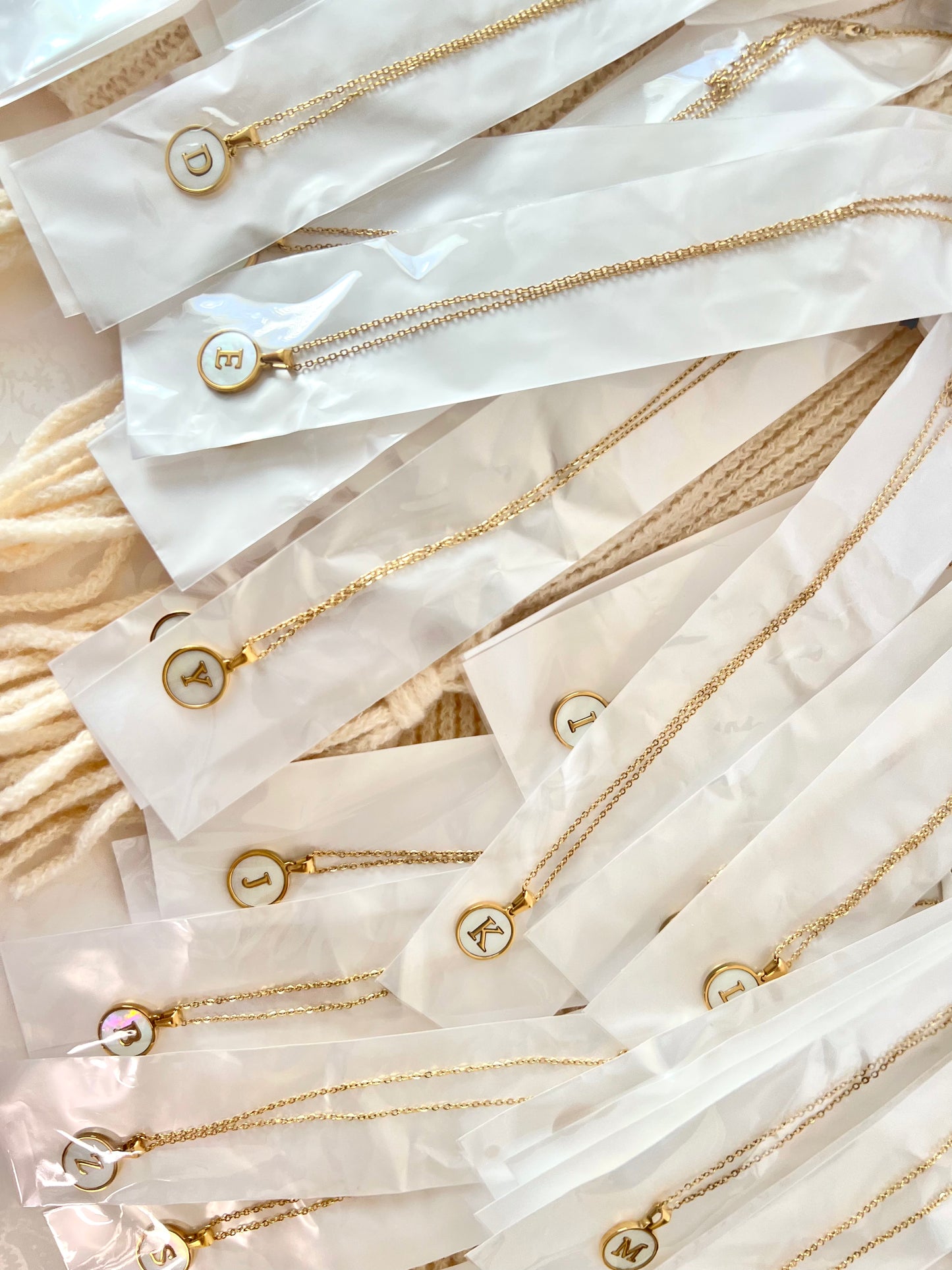 INITIAL PEARL NECKLACE