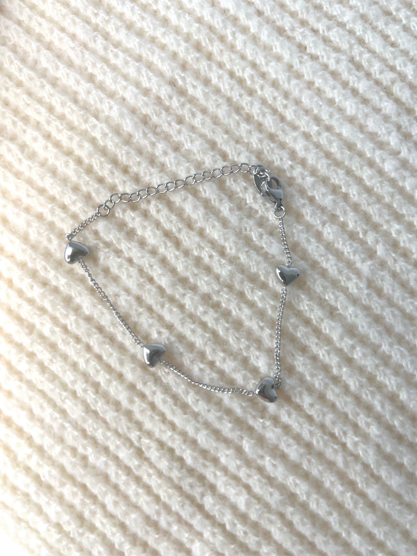 PEQUE HEARTS BRACELET