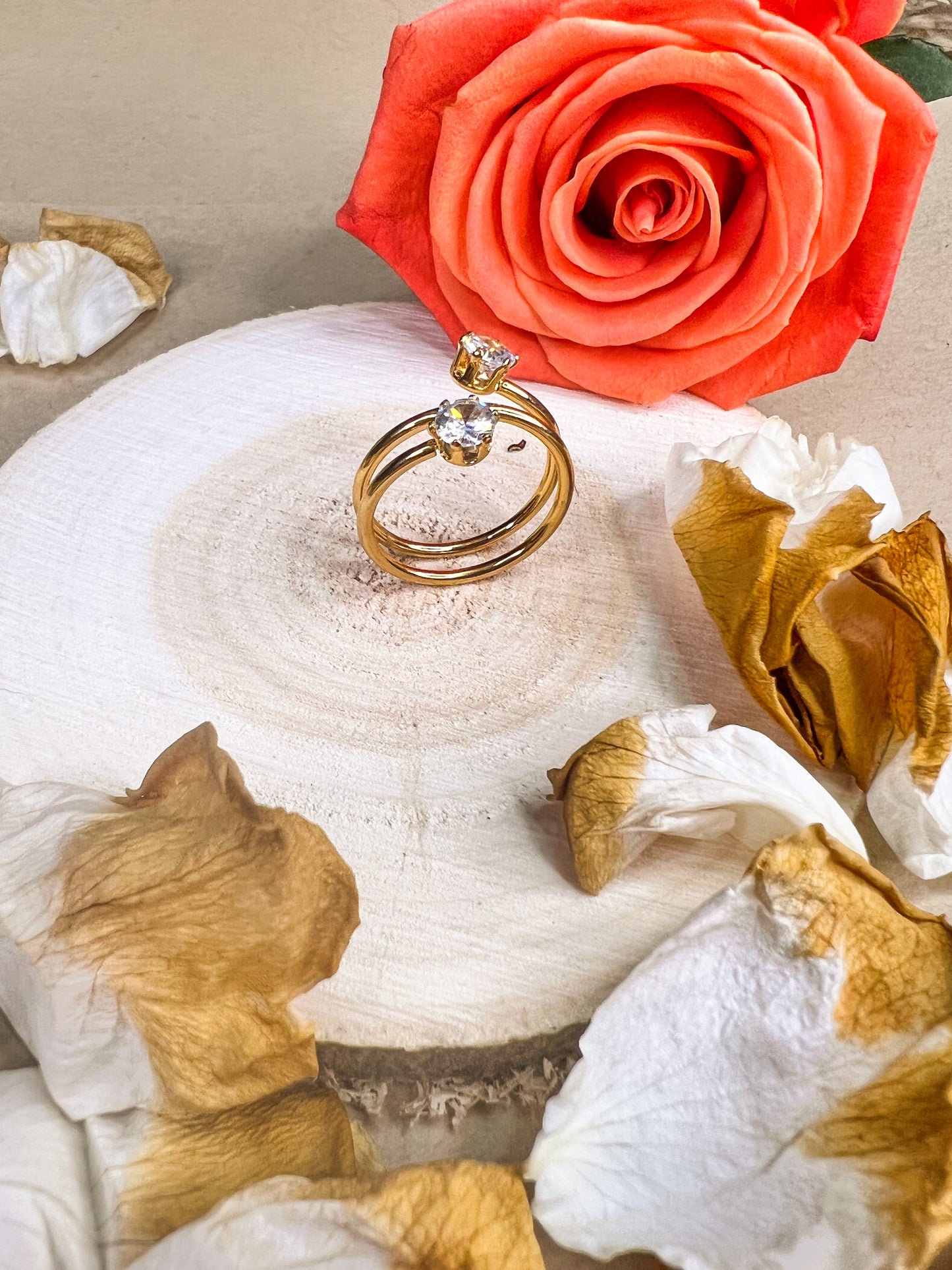 LIS RING
