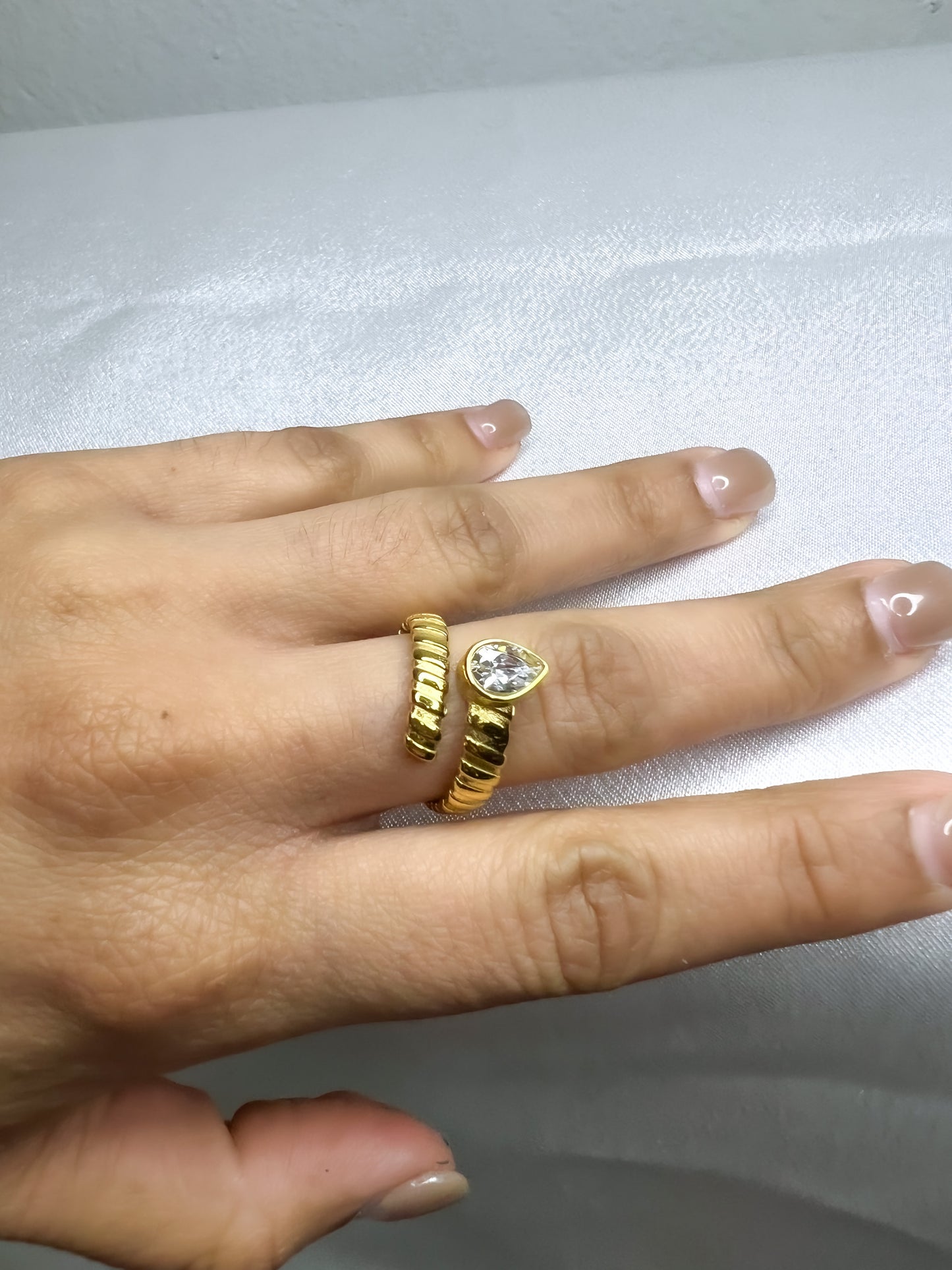 OVAL CIRCON RING