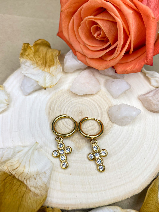 CRUZ PERLA HOOPS