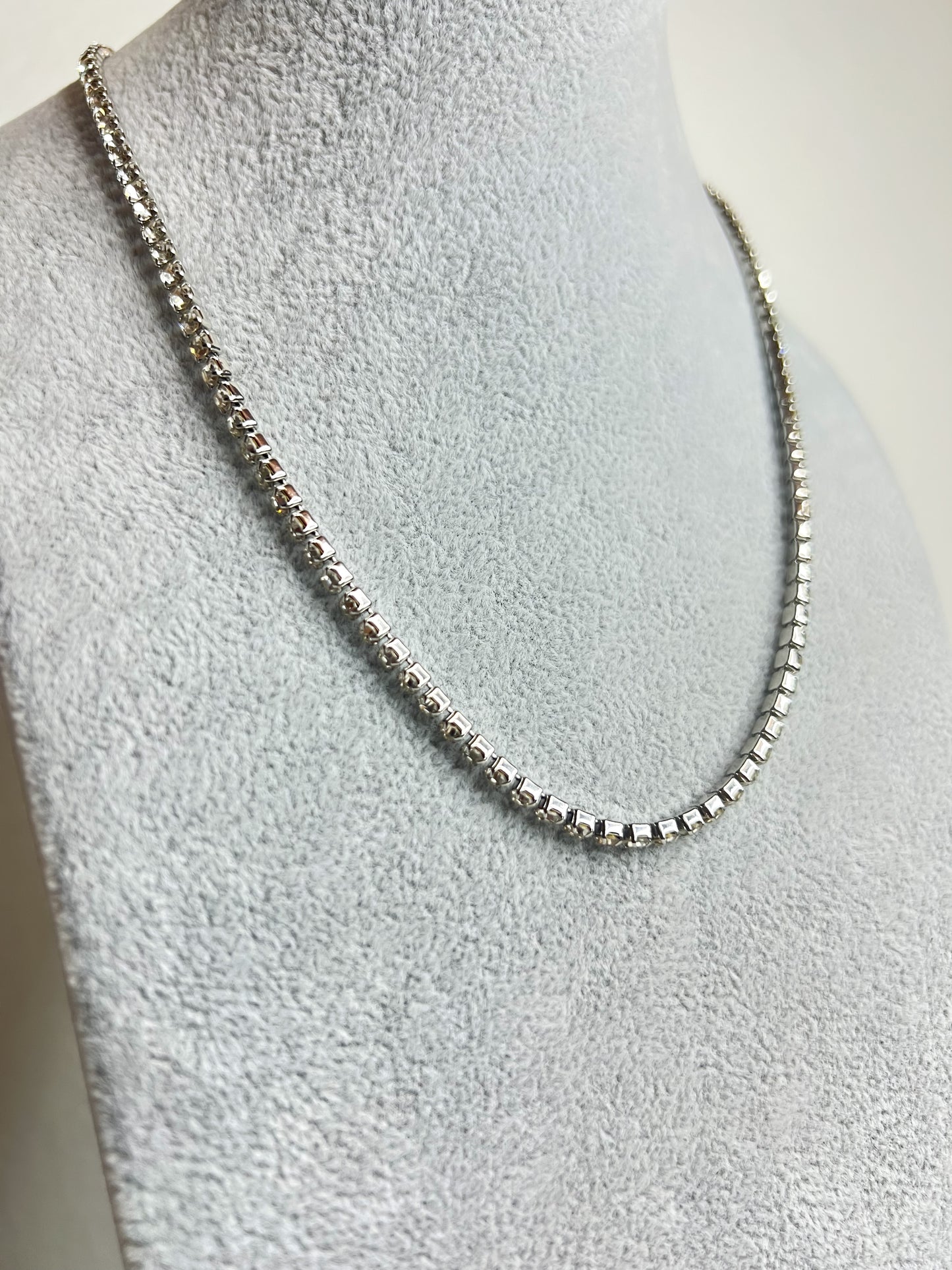 CIRCON SHINE NECKLACE