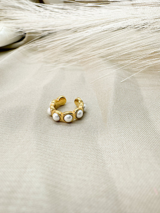 PEARL EARCUFF