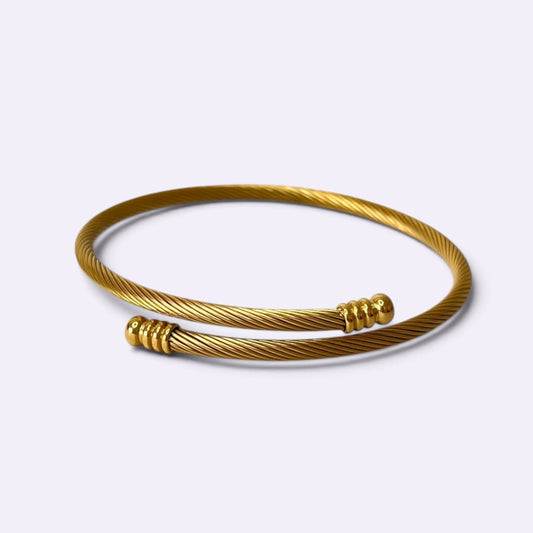 MINIMALIST GOLD BRACELET