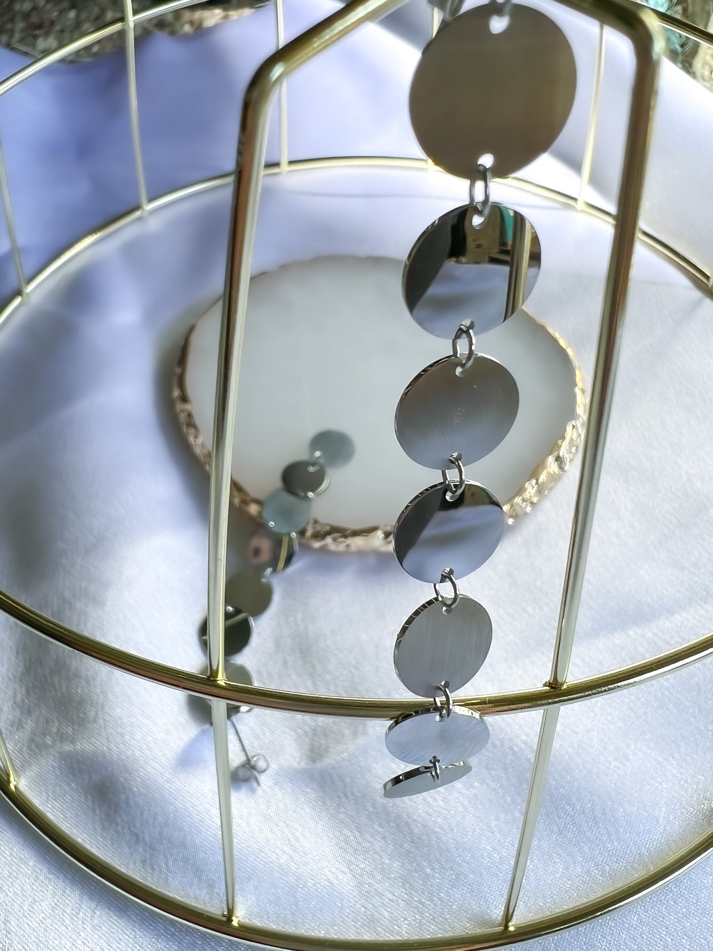 LONG ELEGANT CIRCLES EARRINGS