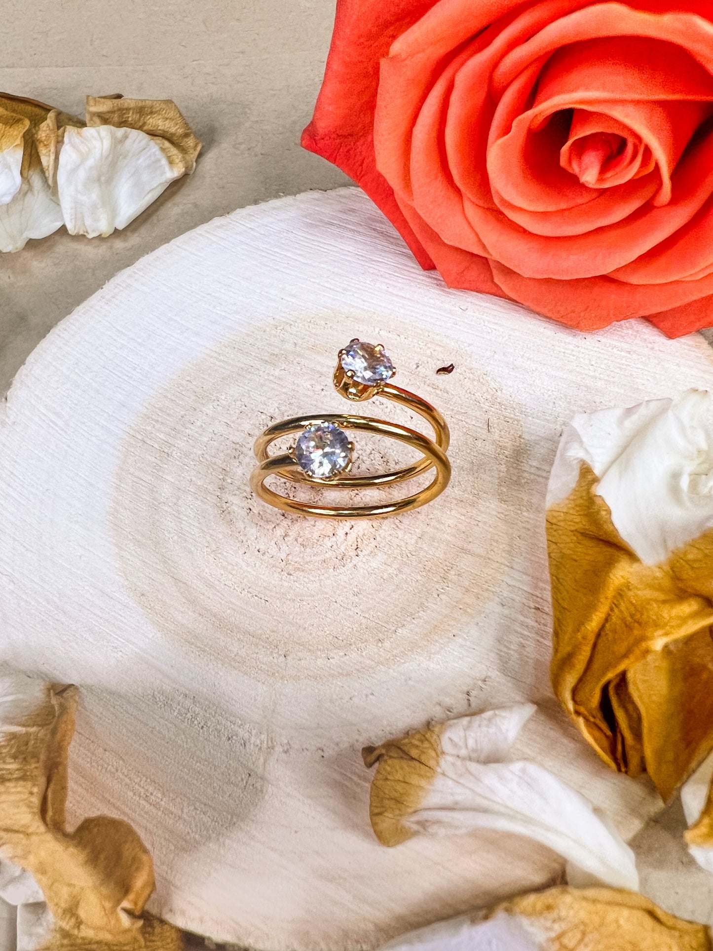 LIS RING